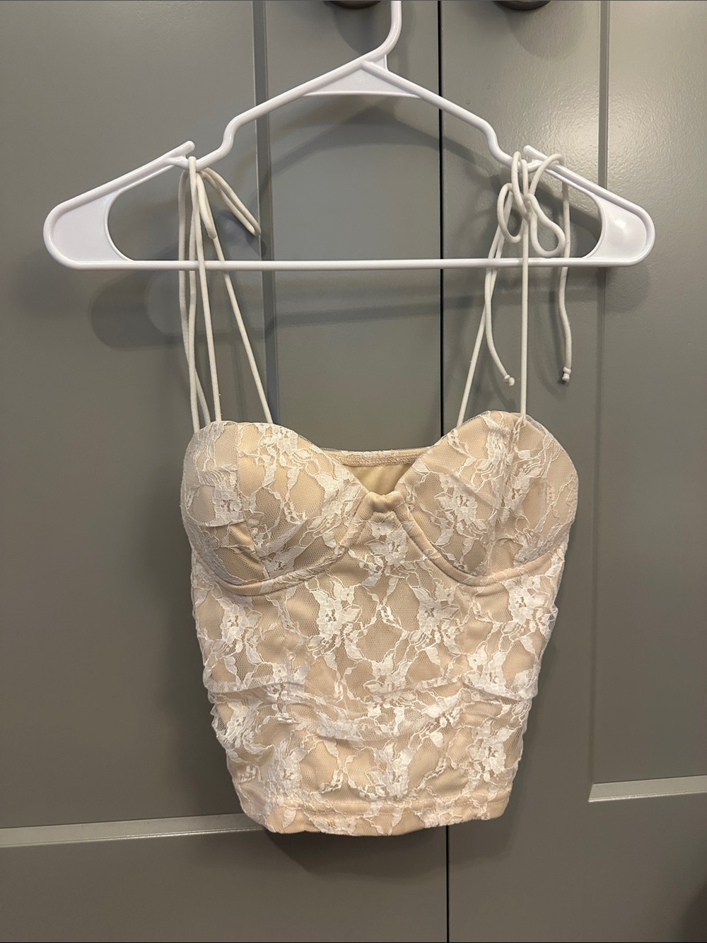 Lace Bustier Crop Top in Cream